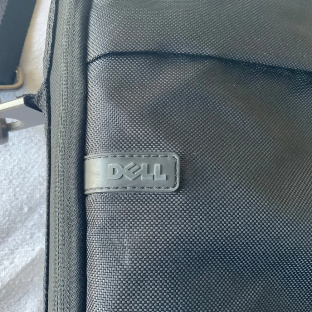 Dell DP458 Nylon Laptop Notebook Briefcase Black Carry Case Shoulder Bag